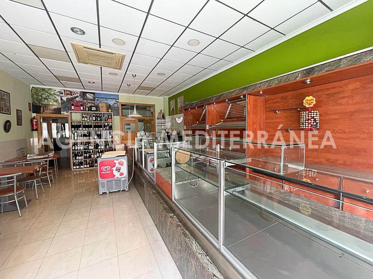 Commercial for rent in Massamagrell - € 1,000 (Ref: 9831621)