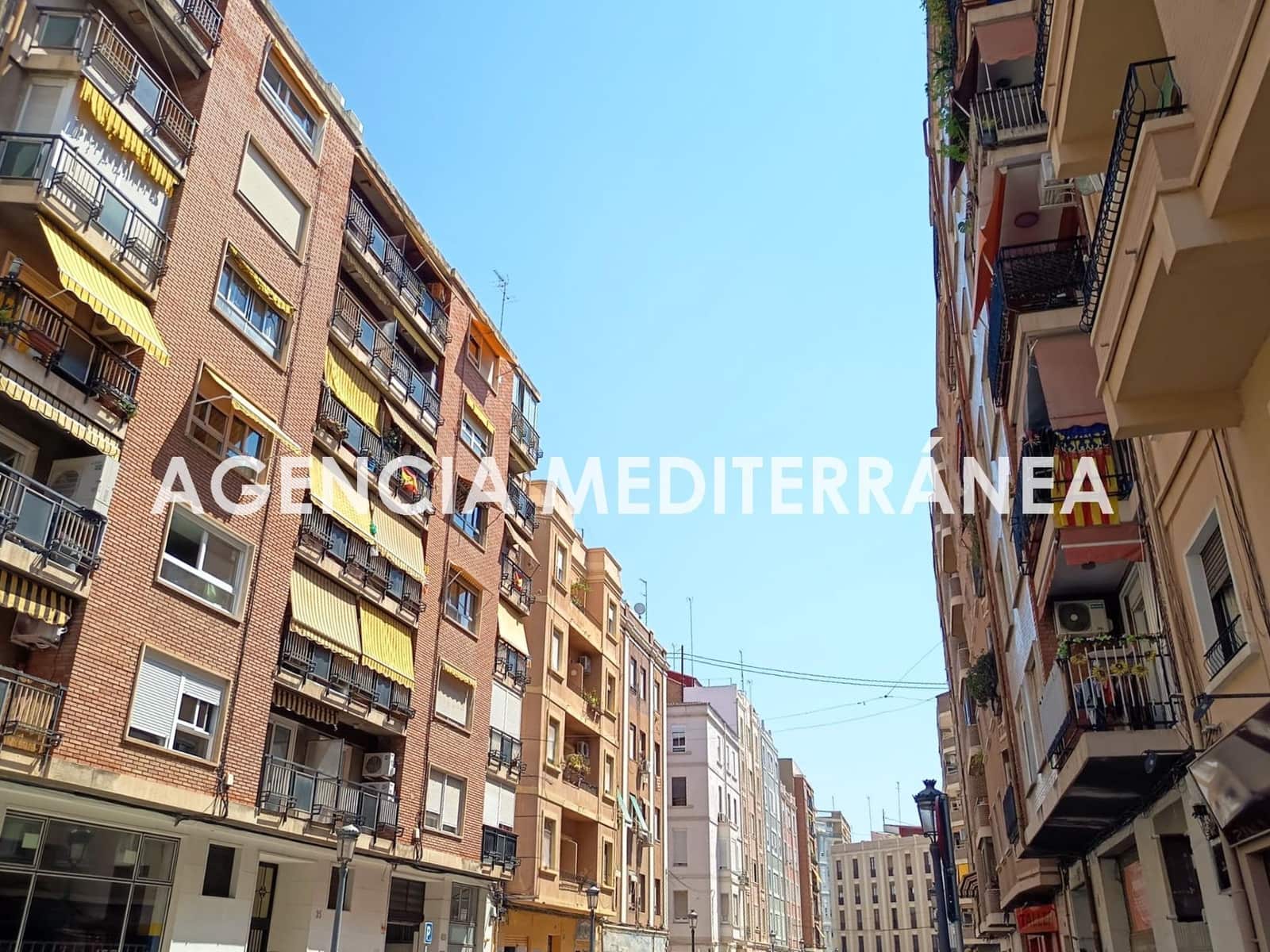 2 Zimmer Wohnung zu verkaufen in Valencia Stadt - 250.000 € (Ref: 9836398)