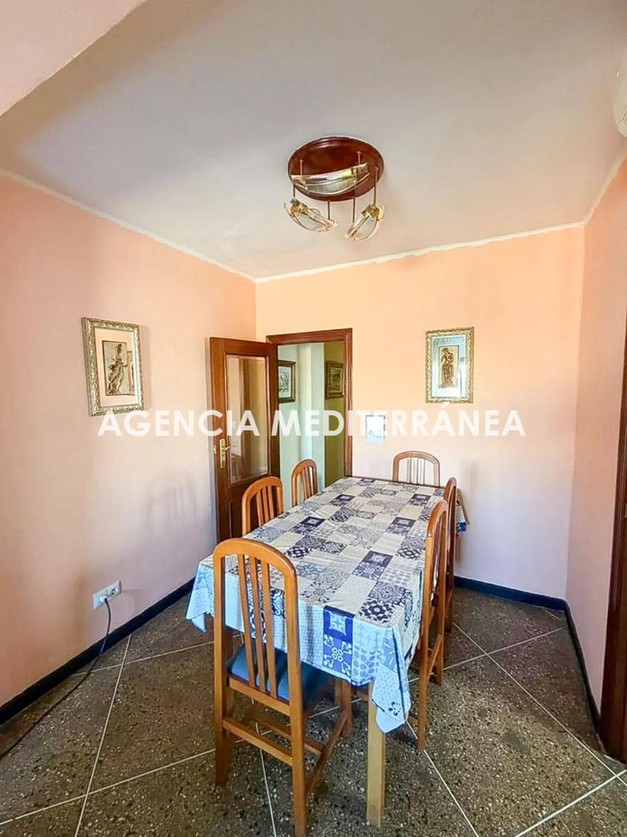 3 bedroom Flat for sale in Valencia city - € 230,000 (Ref: 9843479)