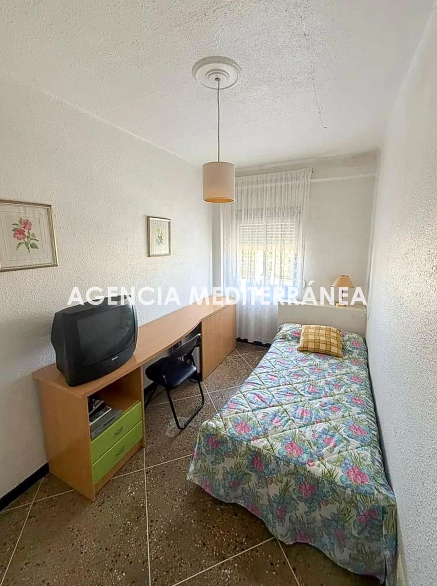 3 bedroom Flat for sale in Valencia city - € 230,000 (Ref: 9843479)