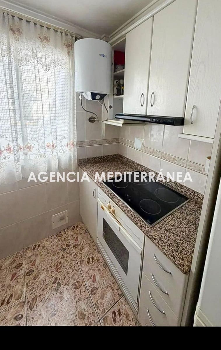 3 bedroom Flat for sale in Valencia city - € 230,000 (Ref: 9843479)