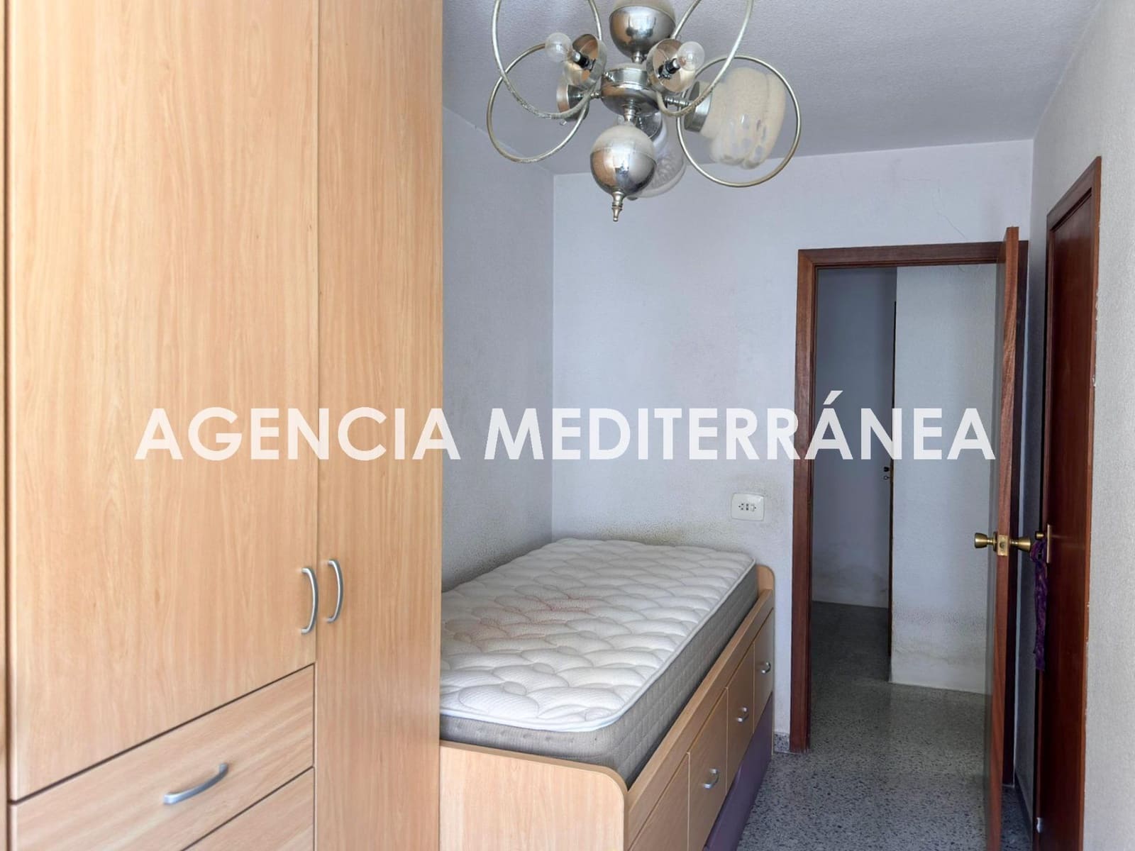 4 bedroom Flat for sale in Valencia city - € 380,000 (Ref: 9846318)