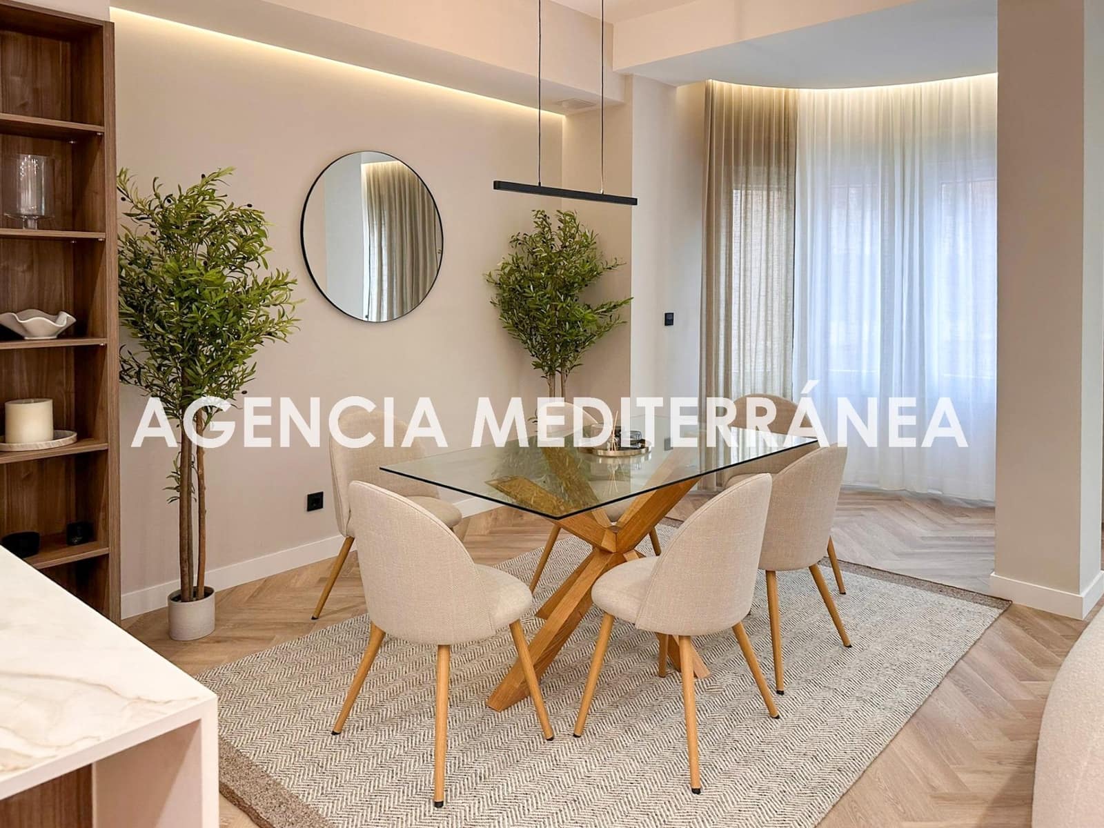 5 bedroom Flat for sale in Valencia city - € 830,000 (Ref: 9846319)