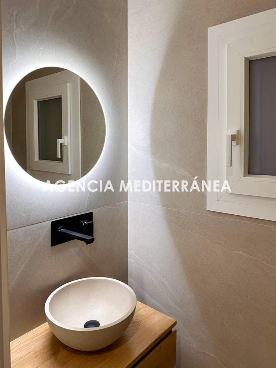 5 bedroom Flat for sale in Valencia city - € 830,000 (Ref: 9846319)