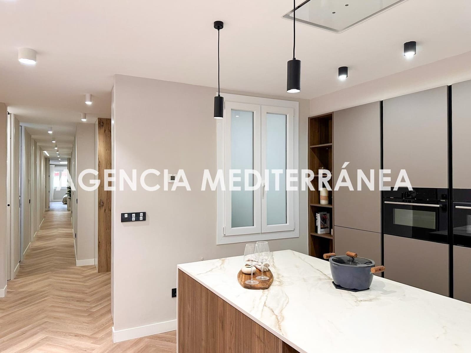 5 bedroom Flat for sale in Valencia city - € 830,000 (Ref: 9846319)