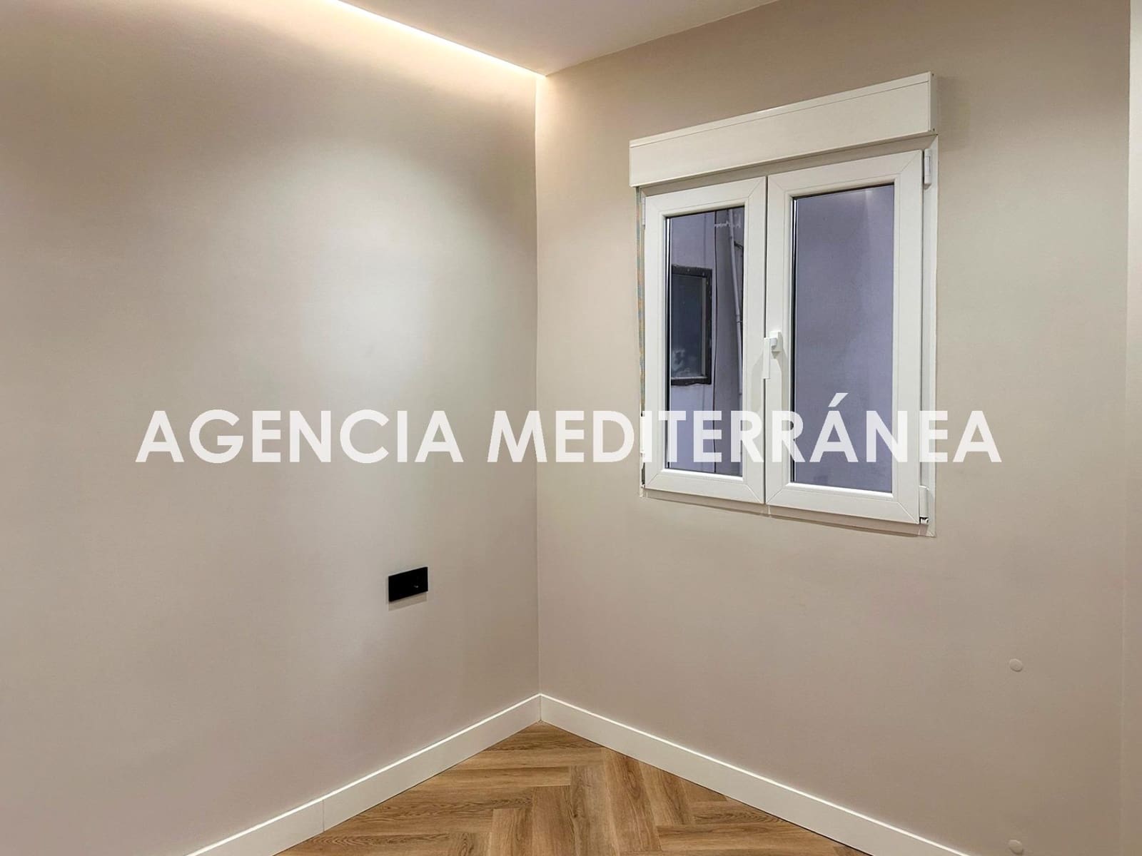 5 bedroom Flat for sale in Valencia city - € 830,000 (Ref: 9846319)