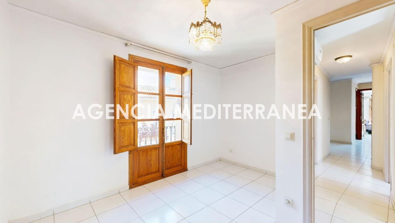 4 bedroom Townhouse for sale in Gandia - € 389,000 (Ref: 9846320)