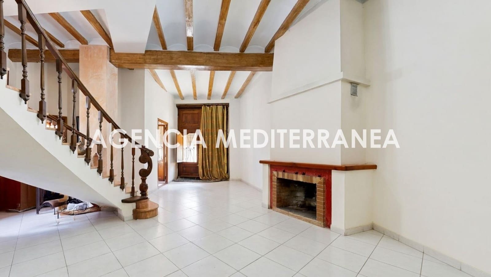 4 bedroom Townhouse for sale in Gandia - € 389,000 (Ref: 9846320)