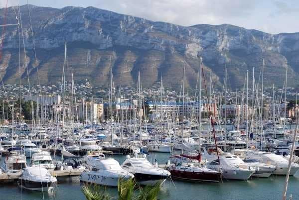 2 bedroom Flat for sale in Denia - € 279,000 (Ref: 9851867)