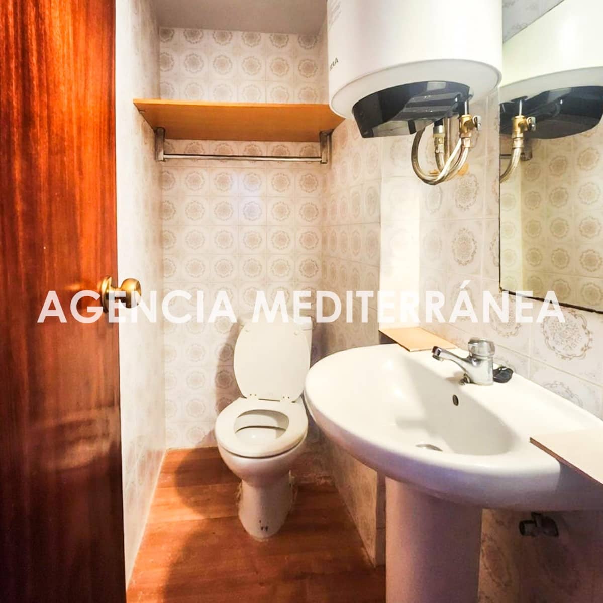 4 bedroom Flat for sale in Valencia city - € 299,999 (Ref: 9865268)
