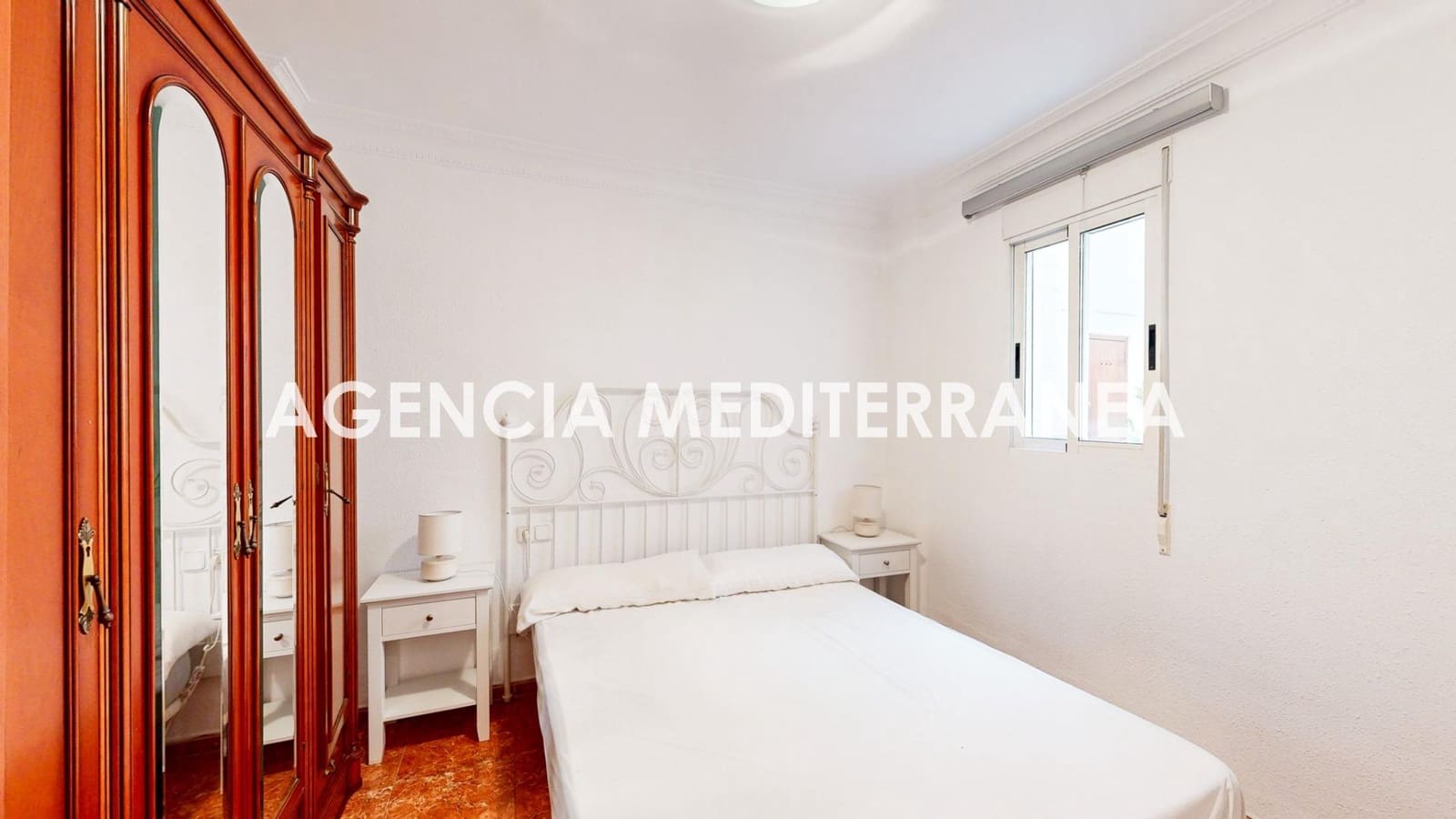4 bedroom Flat for sale in Valencia city - € 395,000 (Ref: 9865269)