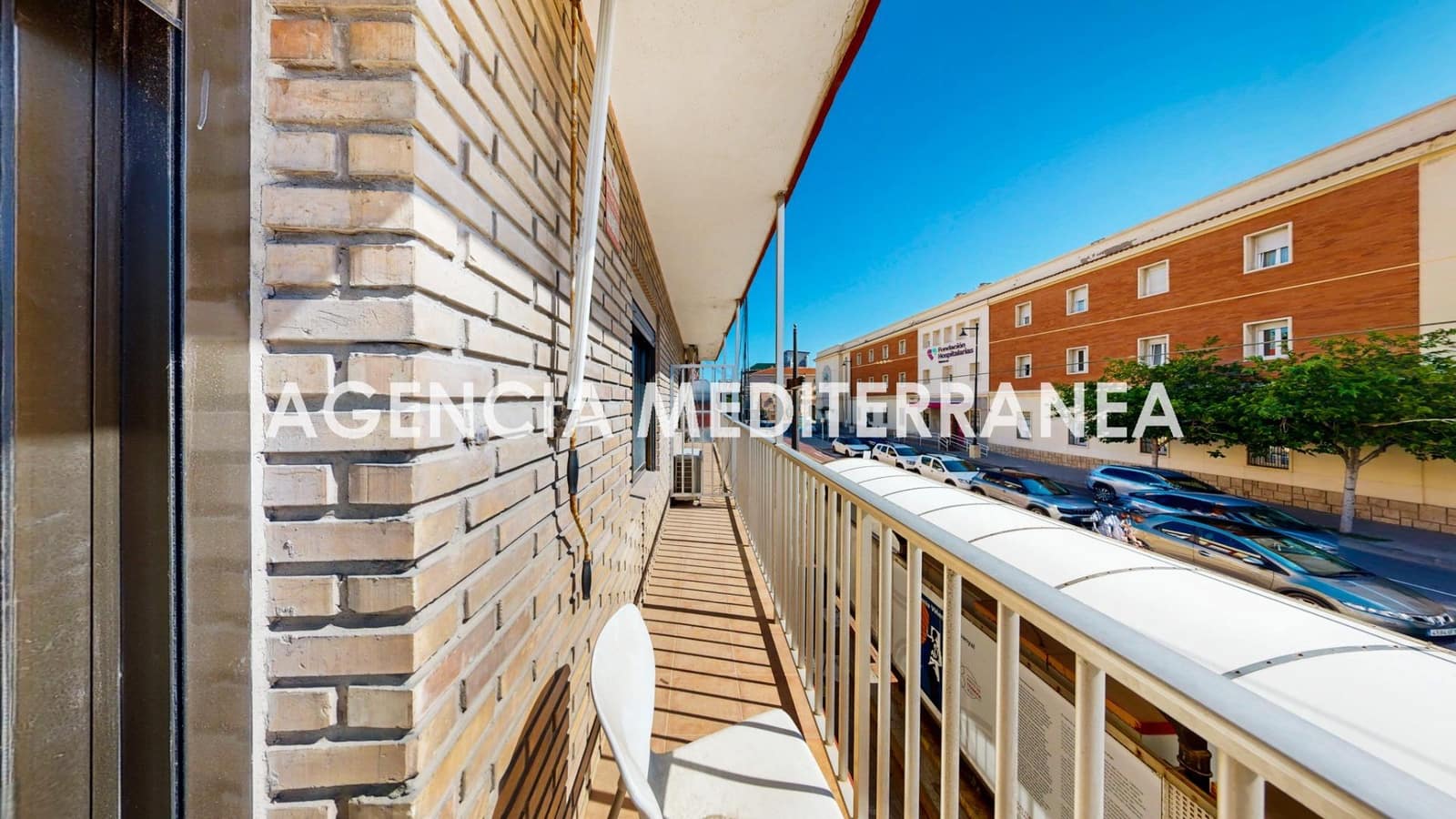 4 bedroom Flat for sale in Valencia city - € 395,000 (Ref: 9865269)