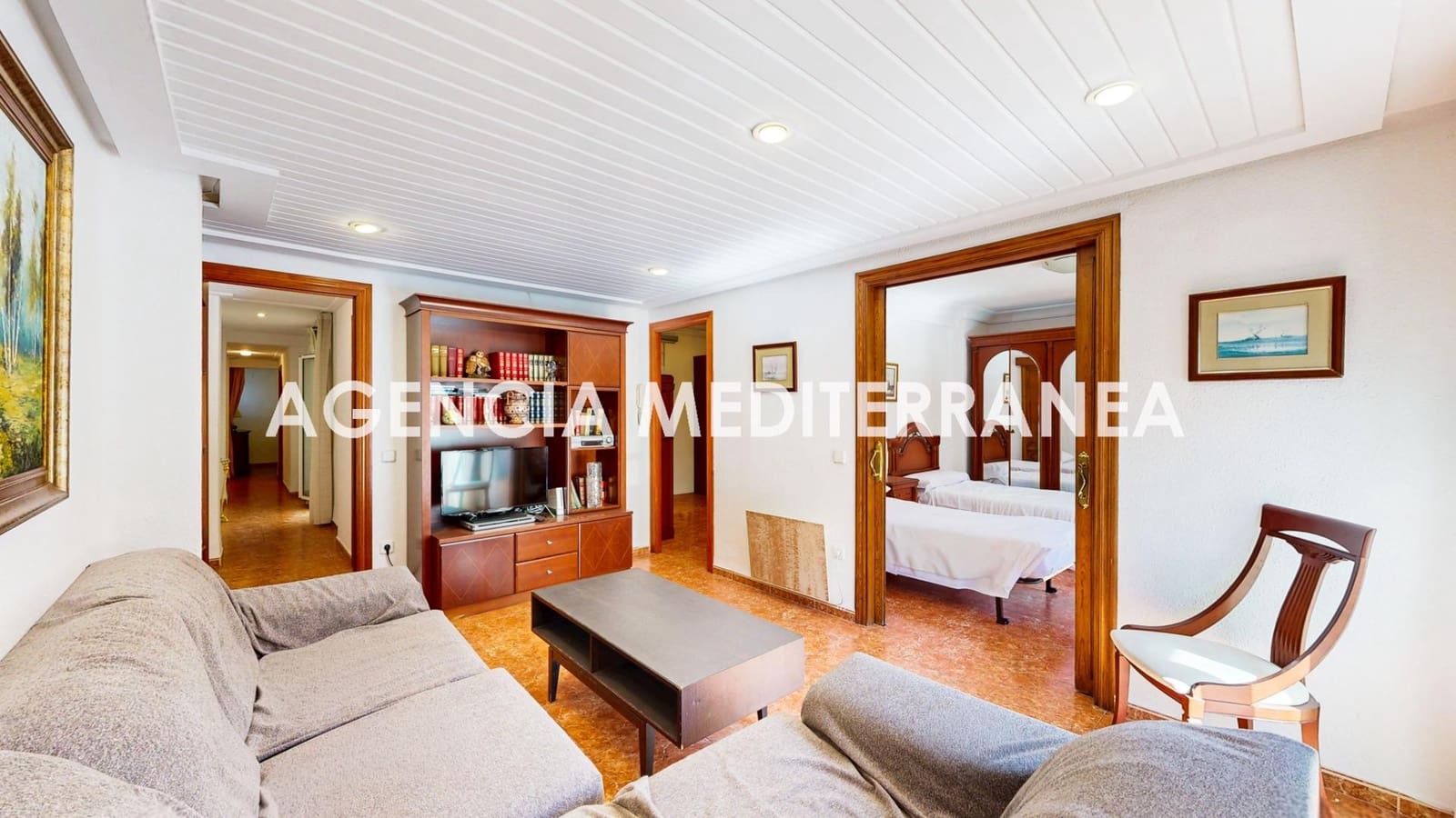 4 bedroom Flat for sale in Valencia city - € 395,000 (Ref: 9865269)