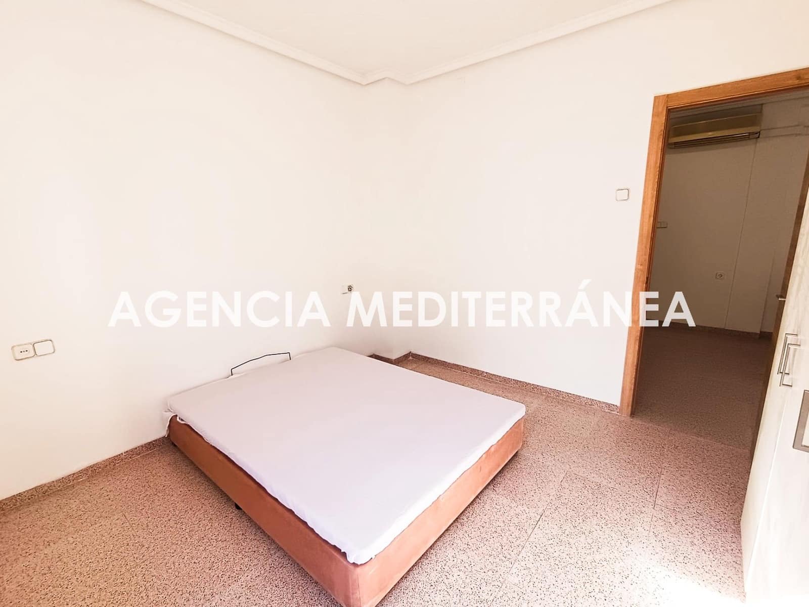 2 soverom Leilighet til salgs i Valencia by - € 225 000 (Ref: 9867090)