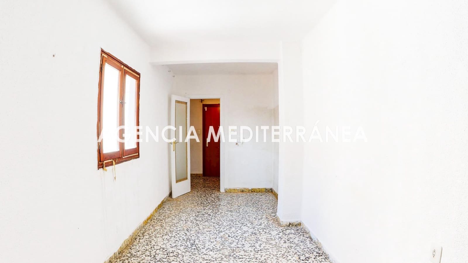 2 bedroom Flat for sale in Valencia city - € 152,000 (Ref: 9882001)