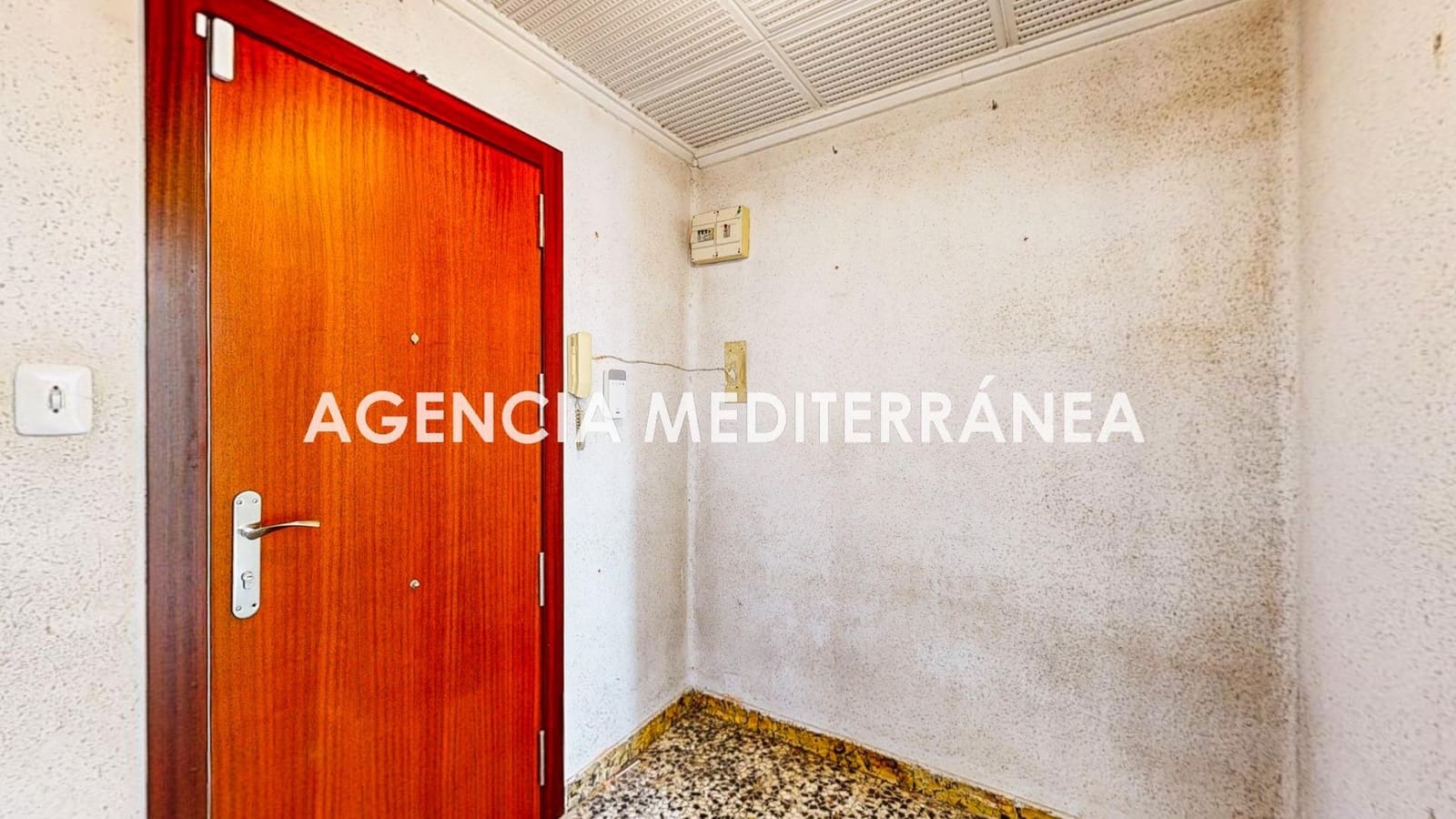 2 bedroom Flat for sale in Valencia city - € 152,000 (Ref: 9882001)
