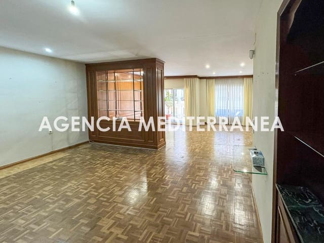 5 soverom Leilighet til salgs i Russafa, Valencia by med garasje - € 795 000 (Ref: 9890482)
