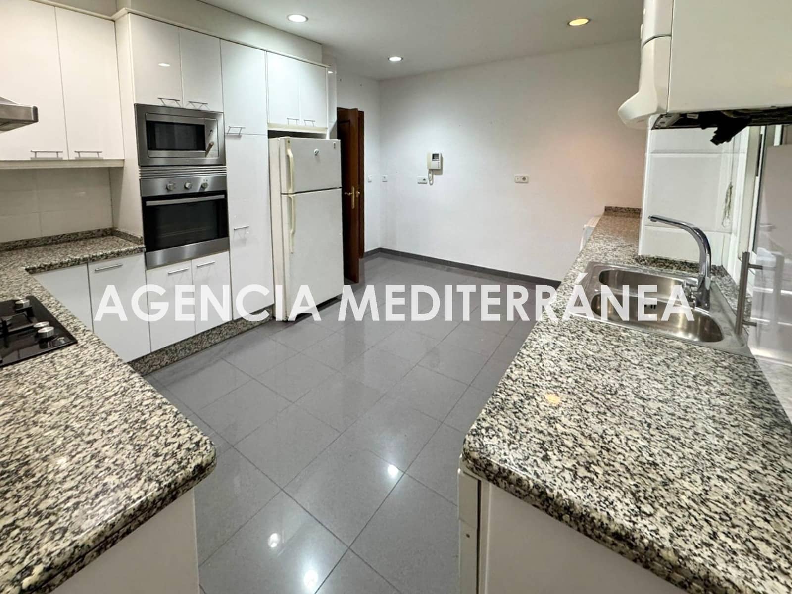 5 quarto Apartamento para venda em Valencia cidade com garagem - 795 000 € (Ref: 9890482)