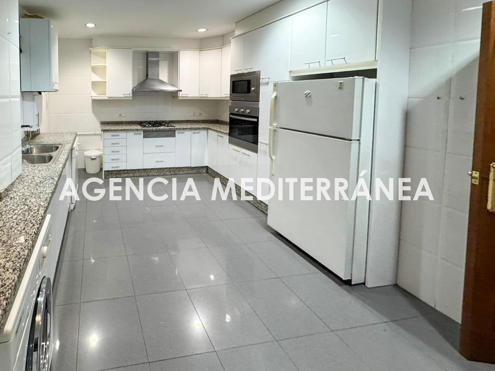 5 quarto Apartamento para venda em Valencia cidade com garagem - 795 000 € (Ref: 9890482)