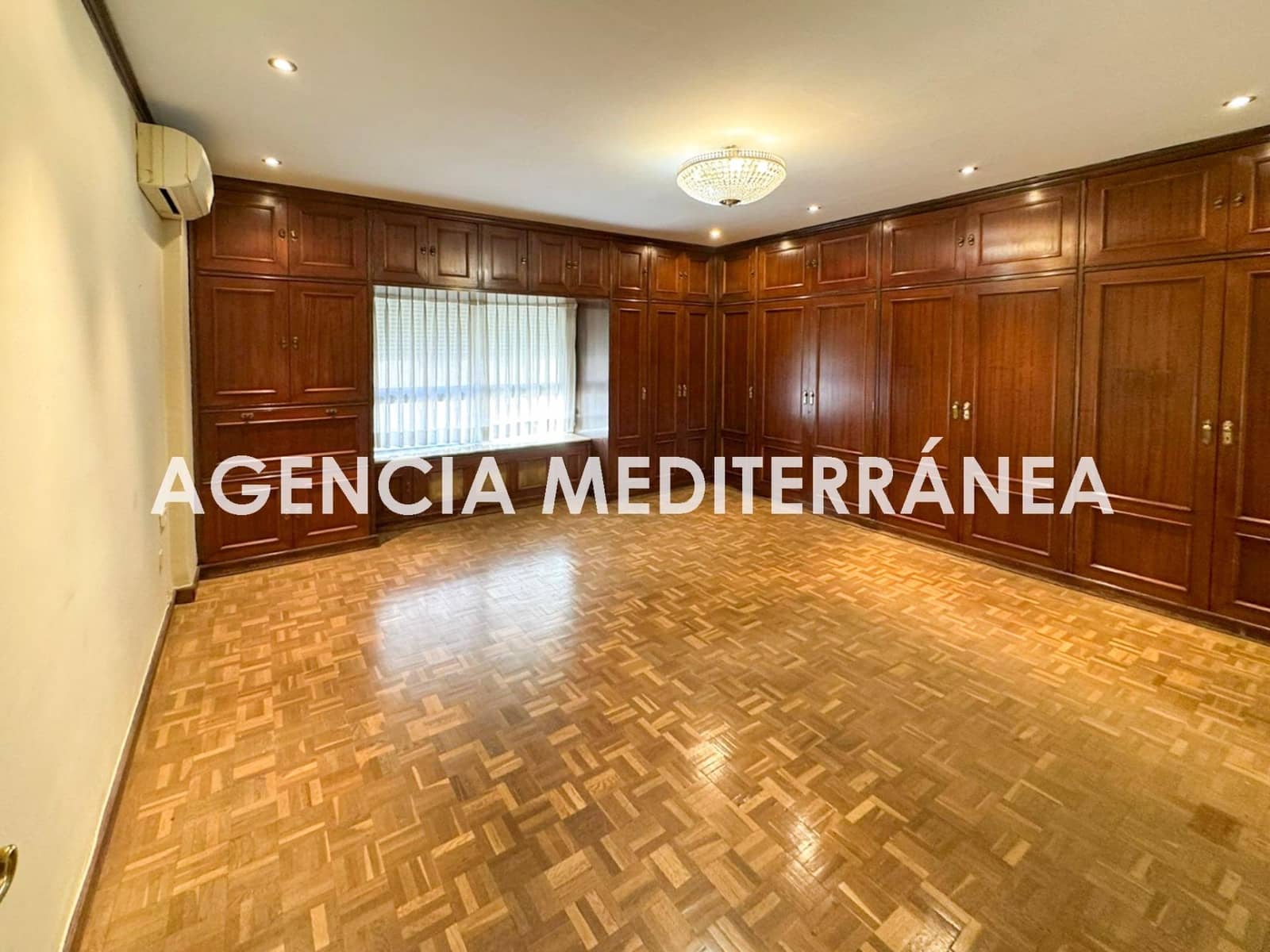 5 quarto Apartamento para venda em Valencia cidade com garagem - 795 000 € (Ref: 9890482)