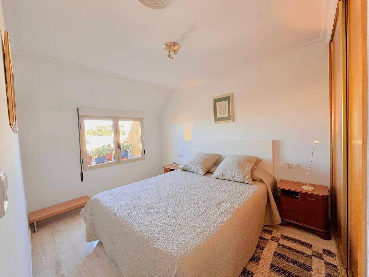 3 makuuhuone Kattohuoneisto myytävänä paikassa Denia - 390 000 € (Ref: 9890483)