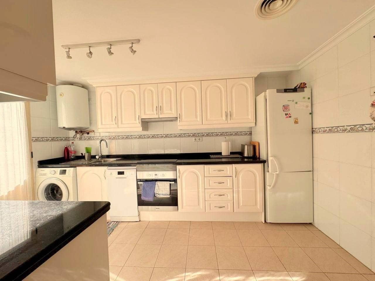 3 makuuhuone Kattohuoneisto myytävänä paikassa Denia - 390 000 € (Ref: 9890483)