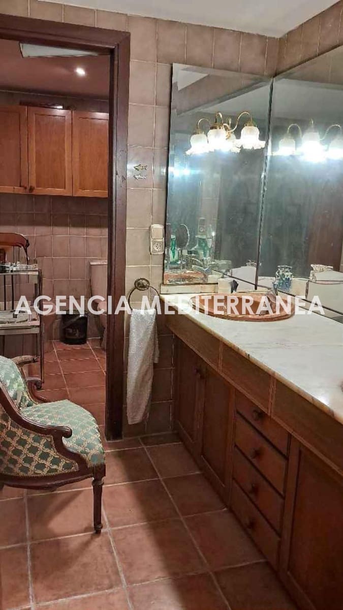 6 sypialnia Mieszkanie na sprzedaż w Miasto Walencja z garażem - 790 000 € (Ref: 9890484)