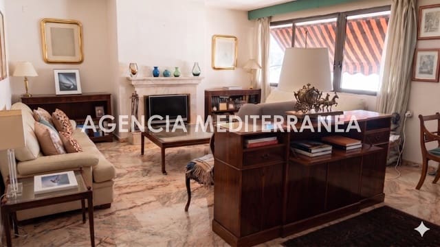 Piso de 6 habitaciones en Sant Francesc, València ciudad en venta con garaje - 790.000 € (Ref: 9890484)