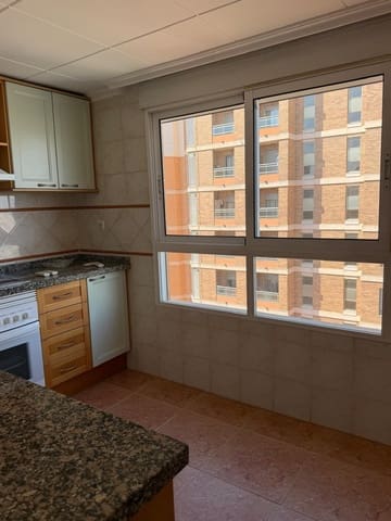 Piso de 3 habitaciones en Cullera en venta con garaje - 250.000 € (Ref: 9896412)