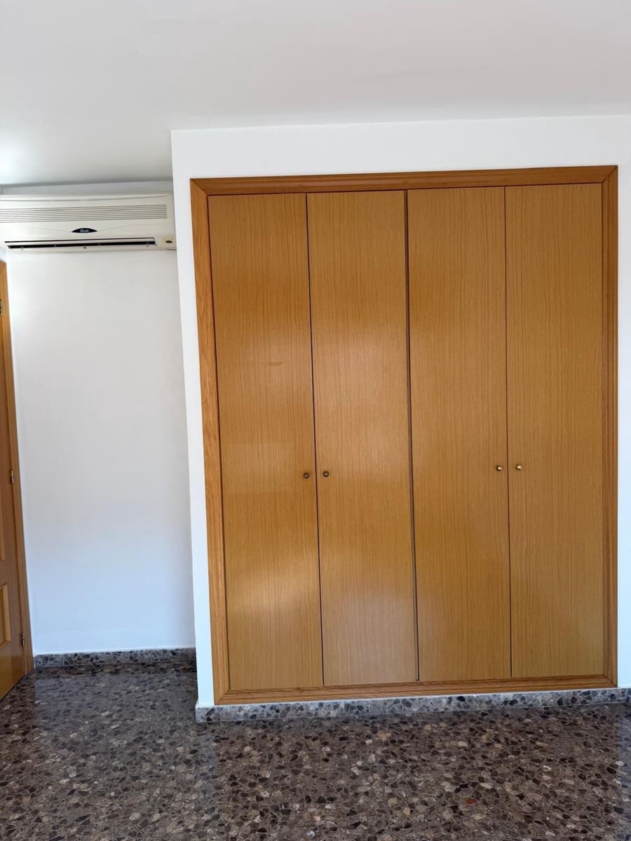 Piso de 3 habitaciones en Cullera en venta con garaje - 250.000 € (Ref: 9896412)