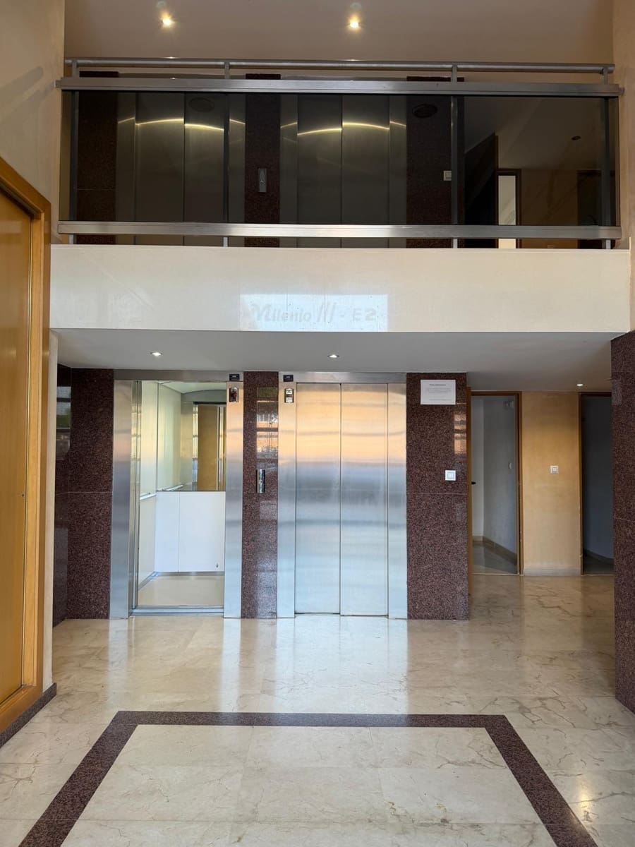 Piso de 3 habitaciones en Cullera en venta con garaje - 250.000 € (Ref: 9896412)