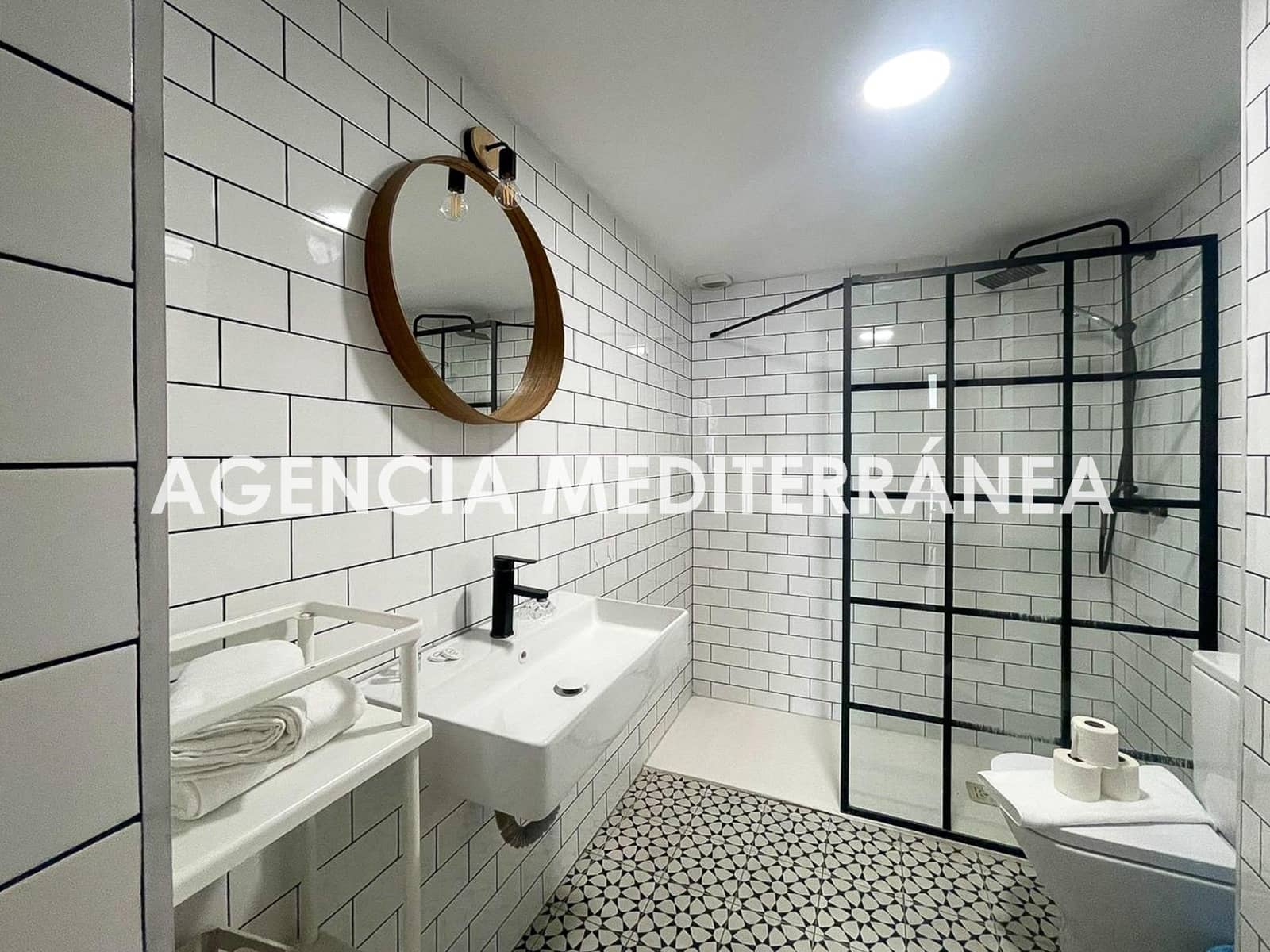 1 bedroom Flat for sale in Valencia city - € 219,990 (Ref: 9898881)