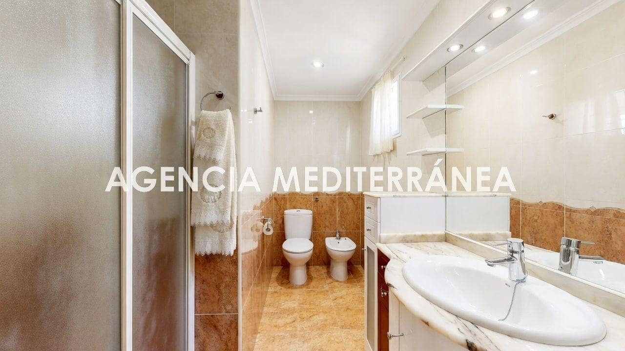 6 sovrum Villa till salu i Montserrat med pool - 315 000 € (Ref: 9908096)