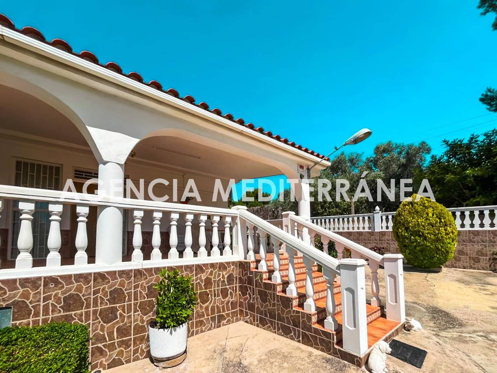 6 sovrum Villa till salu i Montserrat med pool - 315 000 € (Ref: 9908096)