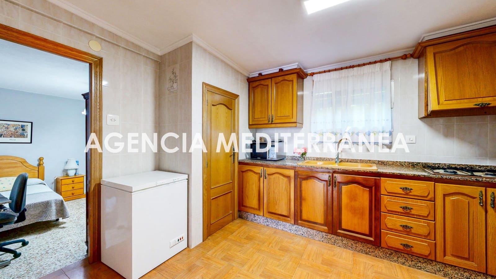 6 sovrum Villa till salu i Montserrat med pool - 315 000 € (Ref: 9908096)