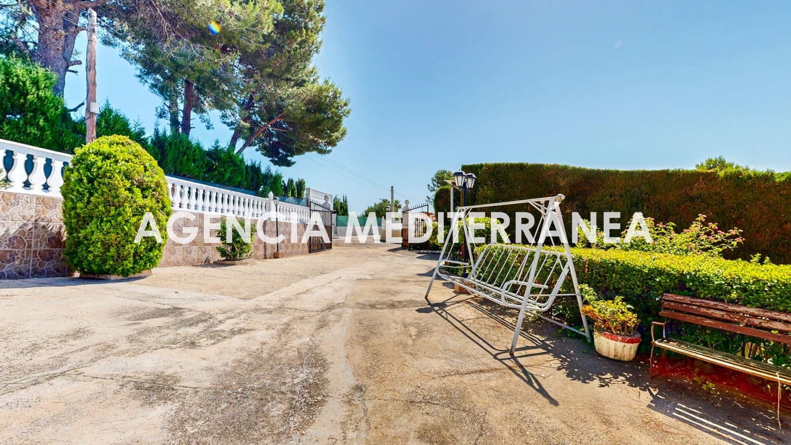 6 sovrum Villa till salu i Montserrat med pool - 315 000 € (Ref: 9908096)