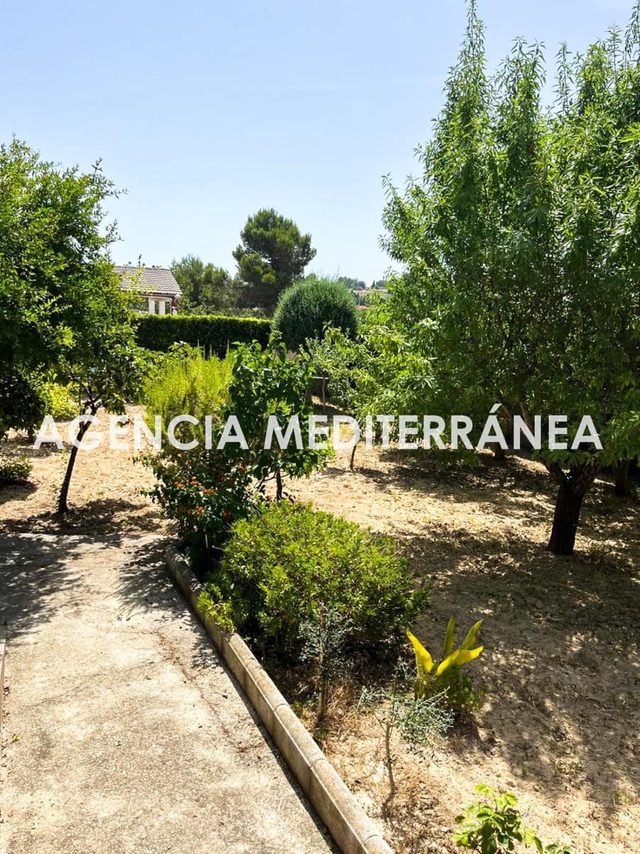 6 sovrum Villa till salu i Montserrat med pool - 315 000 € (Ref: 9908096)