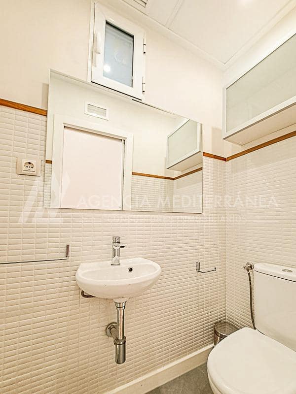 1 Zimmer Wohnung zu vermieten in Valencia Stadt - 2.000 € (Ref: 9908097)