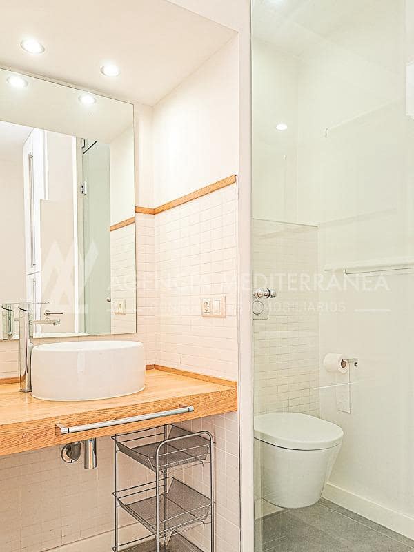 1 Zimmer Wohnung zu vermieten in Valencia Stadt - 2.000 € (Ref: 9908097)