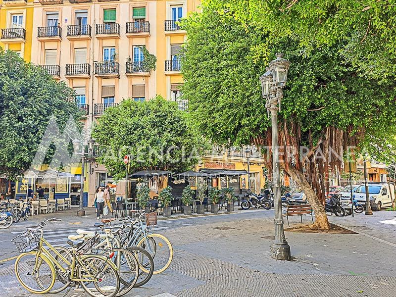 1 Zimmer Wohnung zu vermieten in Valencia Stadt - 2.000 € (Ref: 9908097)