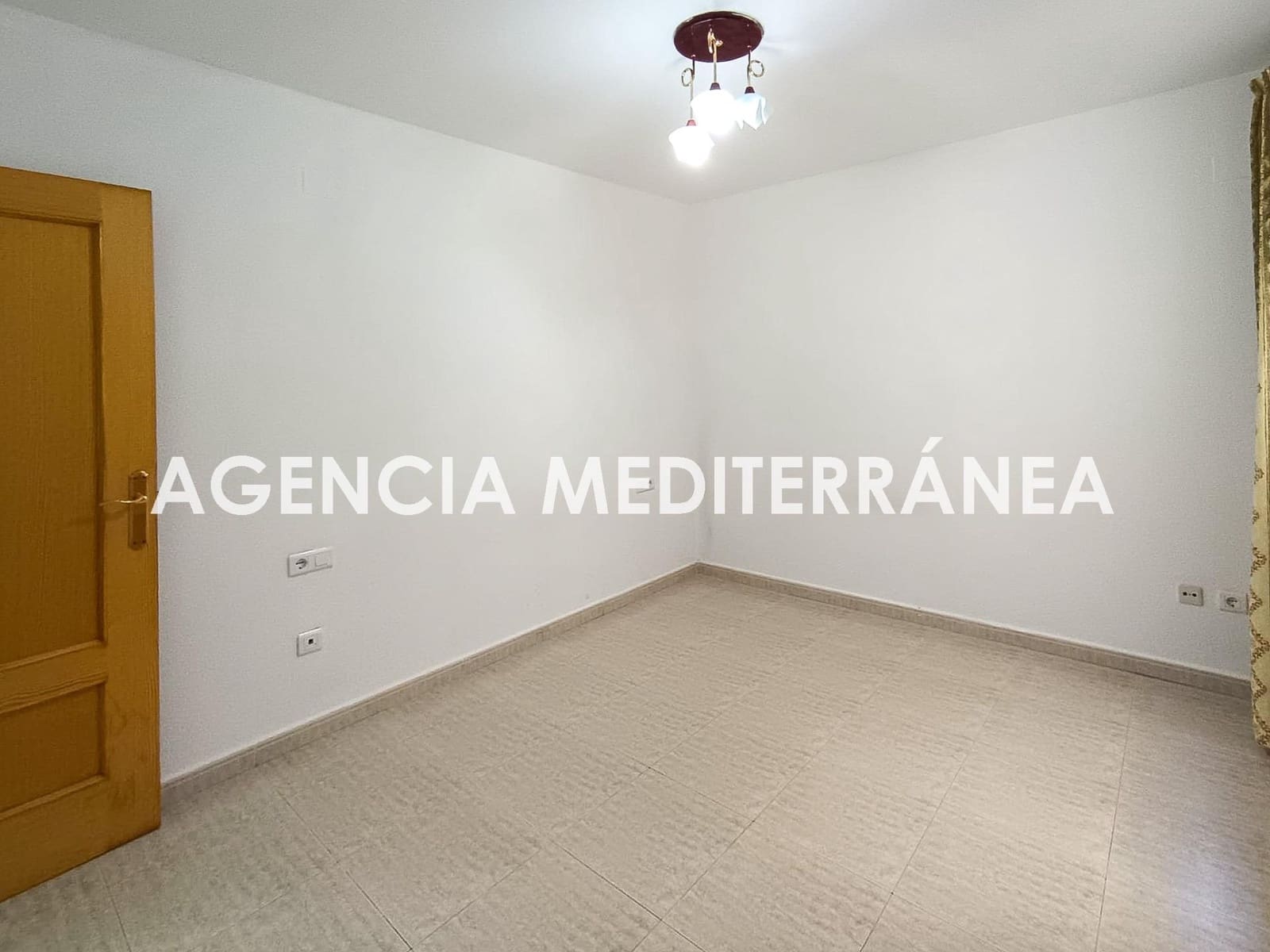 3 quarto Apartamento para venda em Algemesi - 155 000 € (Ref: 9911152)