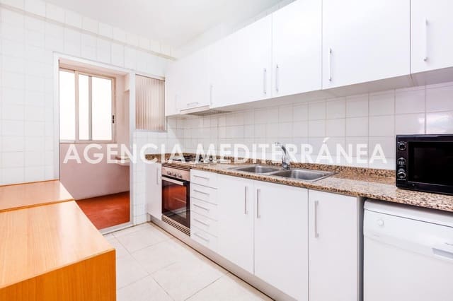 4 sovrum Lägenhet till salu i Valencia stad med garage - 400 000 € (Ref: 9913255)