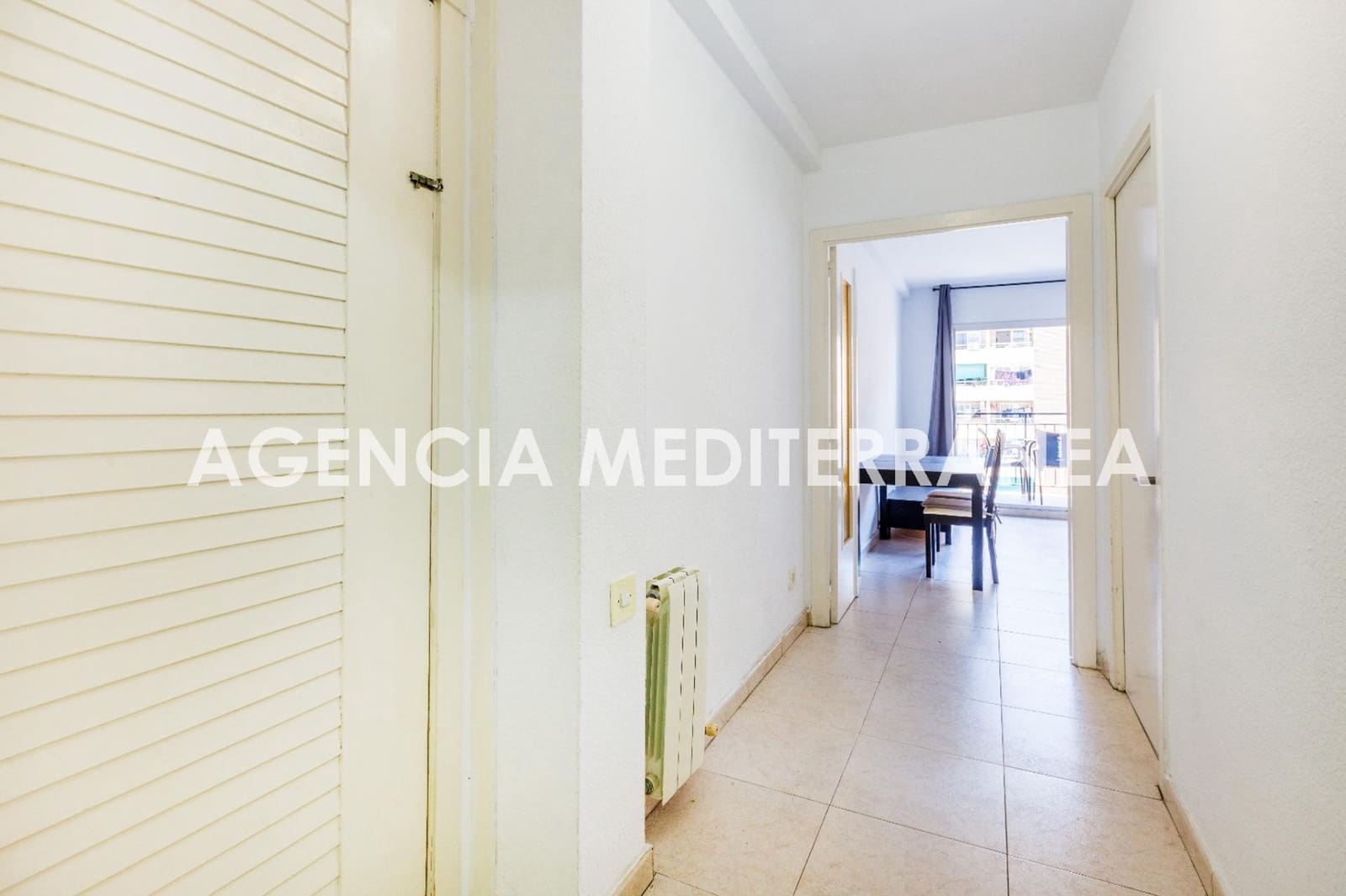 4 sovrum Lägenhet till salu i Valencia stad med garage - 400 000 € (Ref: 9913255)