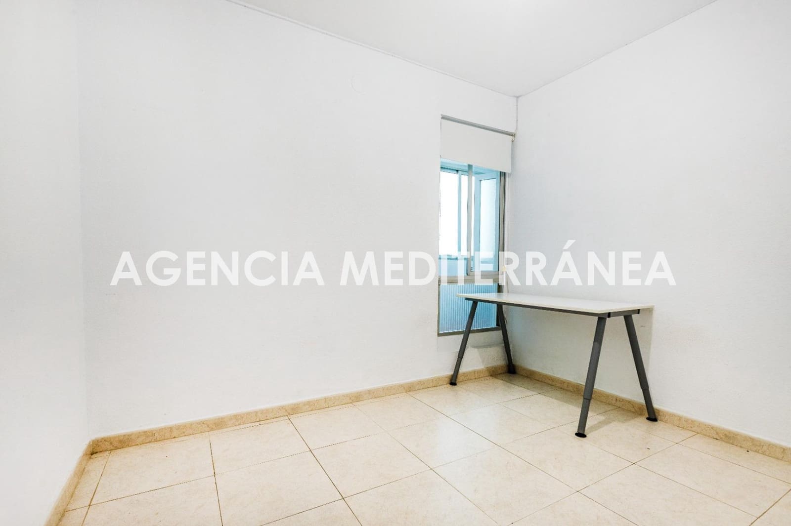 4 sovrum Lägenhet till salu i Valencia stad med garage - 400 000 € (Ref: 9913255)