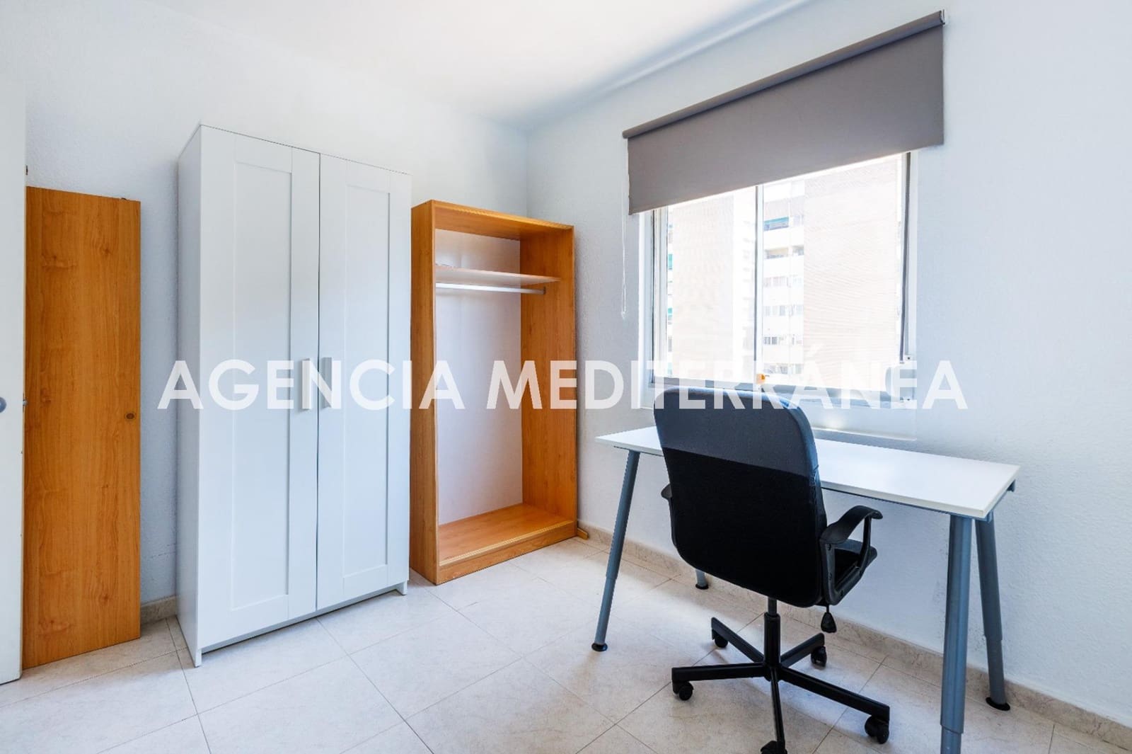 4 sovrum Lägenhet till salu i Valencia stad med garage - 400 000 € (Ref: 9913255)