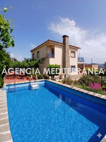 5 Zimmer Villa zu verkaufen in Navajas mit Pool Garage - 240.000 € (Ref: 9913258)
