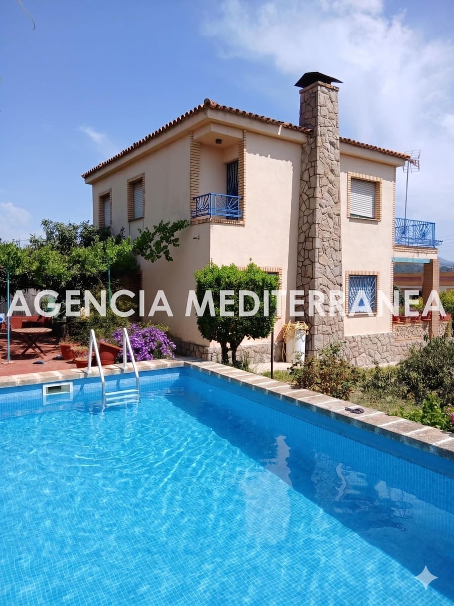 5 Zimmer Villa zu verkaufen in Navajas mit Pool Garage - 240.000 € (Ref: 9913258)