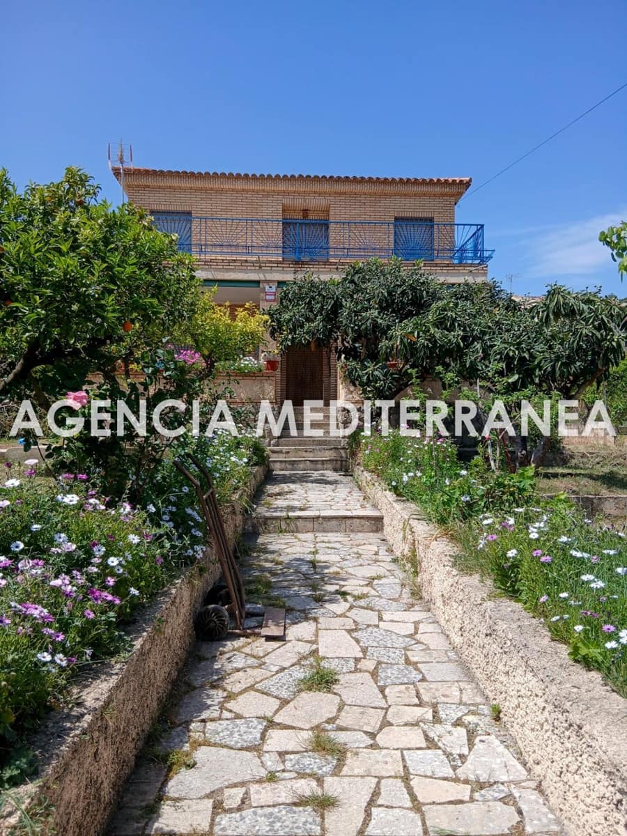 5 Zimmer Villa zu verkaufen in Navajas mit Pool Garage - 240.000 € (Ref: 9913258)