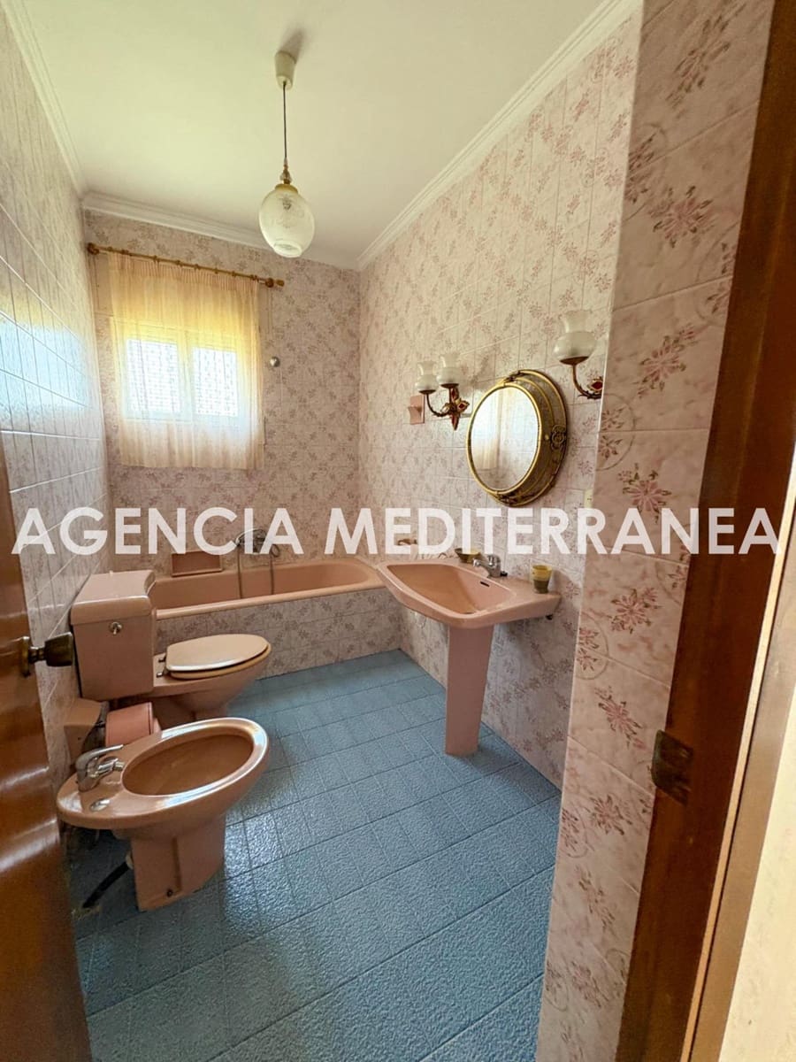 5 Zimmer Villa zu verkaufen in Navajas mit Pool Garage - 240.000 € (Ref: 9913258)