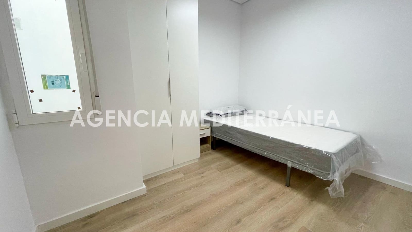Appartement de 3 chambres à louer à Burjassot - 1 100 € (Ref: 9915917)